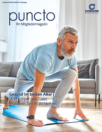 Mann macht zu Hause Sport